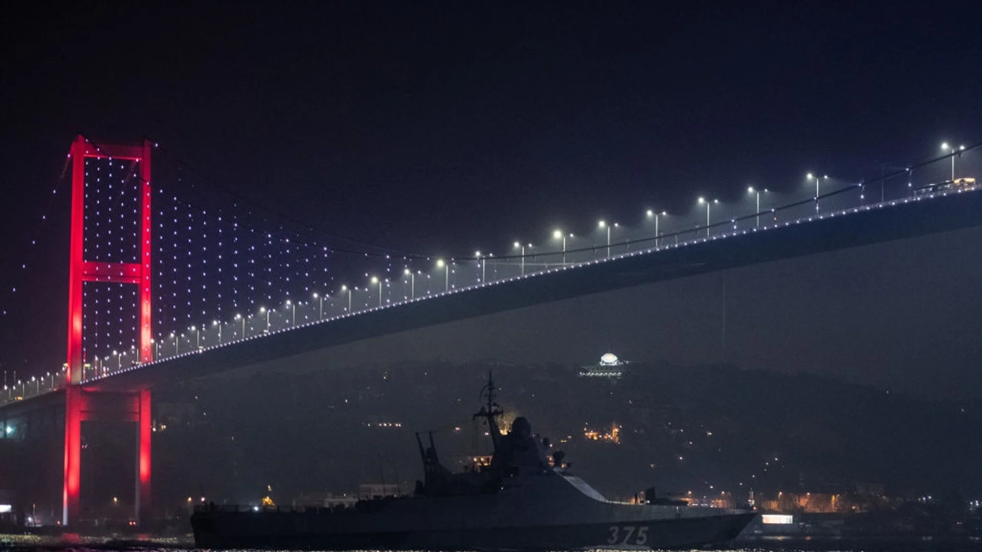 Още един руски военен кораб се гмурна дълбоко в Черно море?