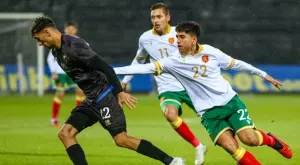 {{ otherArticle[0].article.title }}