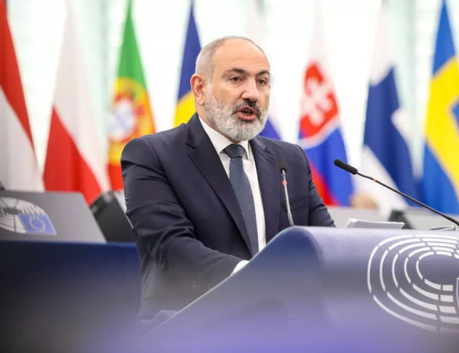 Арменският премиер обвини Русия в предателство пред евродепутатите