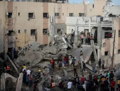 Хората в Газа в задушаваща хватка: 
