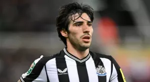 Сандро Тонали от Нюкасъл пак го загази: Този път ФА го погва заради 50 нарушения