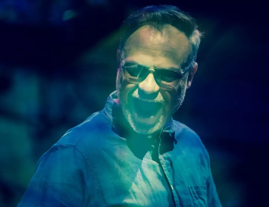 Известният джаз музикант Петър Салчев представя албума си "Life Lines" в София