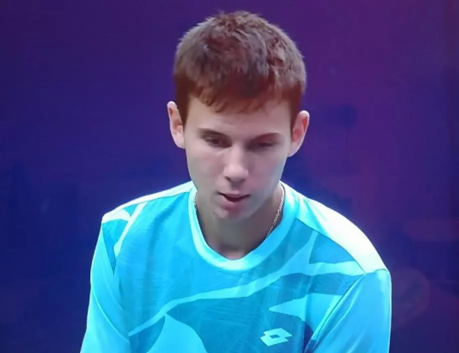 Български тенис талант завърши трети на Мастърс-а за юноши в Китай