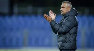 Университатия се доближи на 4 точки от ФКСБ