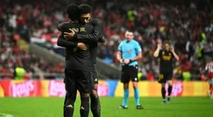 {{ otherArticle[0].article.title }}