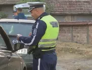 Засечка на кръстовището: Шофьор размаха боен пистолет в Плевен