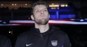 Жестоката реалност в НБА: Мъките на Александър Везенков ги споделя и друго "MVP" на Евролигата