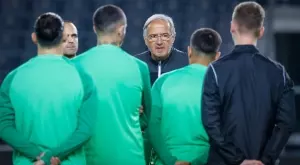 {{ otherArticle[0].article.title }}