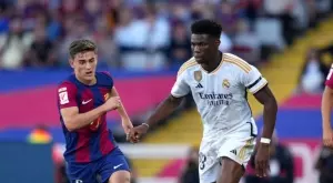 След Ел Класико Чуамени оправда Гави пред феновете на Реал Мадрид за тежката контузия 