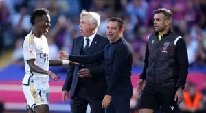 Доволен само за пред медиите: Шави се е скарал заради 2 проблема в Барселона от Ел Класико