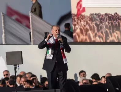 Ердоган: Западът май пак иска война между кръста и полумесеца! (СНИМКИ)