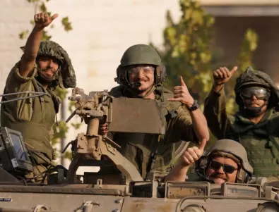 Израелската армия вкара хуманитарна помощ в болница 