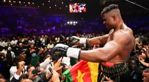 Обратно към ММА? Нгану няма да се връща, преди да се бие с изненадващ боксьор