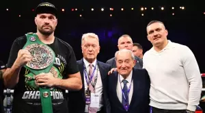 Ще гледаме ли Фюри срещу Усик по Коледа? Промоутърът на Тайсън отговори