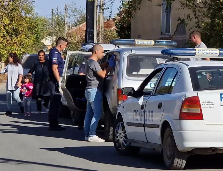 Арестуваха цяло семейство за купуване на гласове в димитровградско село