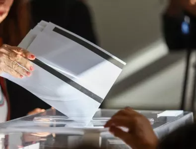 ЦИК поиска Радев да насрочи частични местни избори