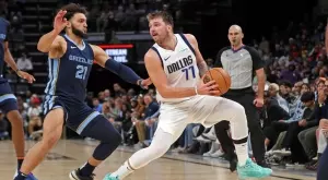 НБА: Лука Дончич и Никола Йокич "избухнаха" с трипъл-дабъл, Стеф Къри също се прояви (ВИДЕО)