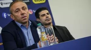 {{ otherArticle[0].article.title }}