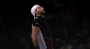 {{ otherArticle[0].article.title }}