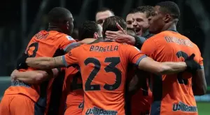 {{ otherArticle[0].article.title }}