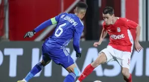 {{ otherArticle[0].article.title }}