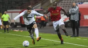 {{ otherArticle[0].article.title }}