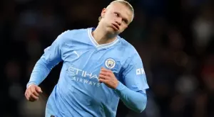 На "Етихад" са отчаяни: Предлагат всичко на Холанд, за да отпаднат клаузите