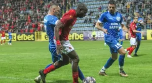 {{ otherArticle[0].article.title }}