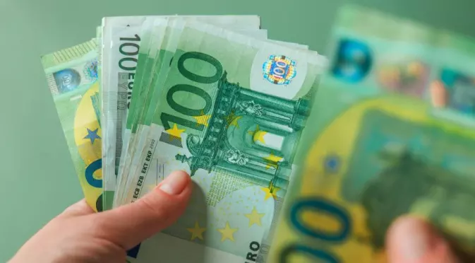 Може ли Германия да се откаже от еврото? Германски икономисти са в ужас и предупреждават за катастрофални последици