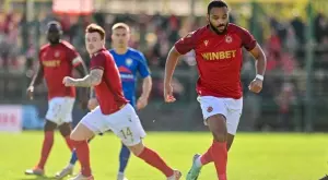 {{ otherArticle[0].article.title }}