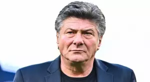 Наполи назначи Валтер Мадзари, но чакa друг треньор през юни