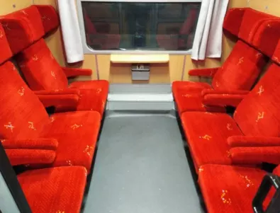 БДЖ пуска 20 вагона с нови тапицирани седалки