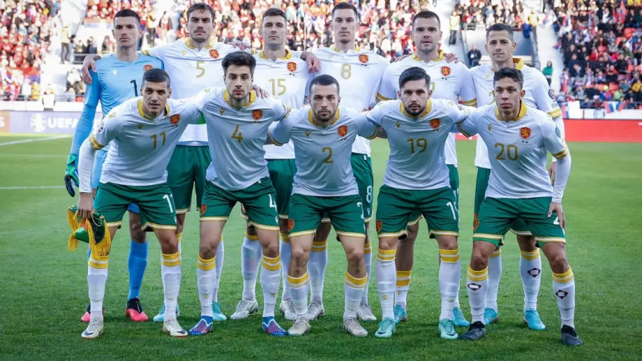 Националният отбор на България с юбилеен екип - отбелязва 100-годишнината си в "златно" (СНИМКА)