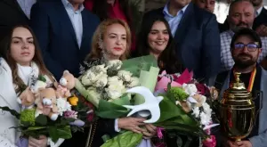 Шахматистките ни за специалната роля на Антоанета Стефанова: Липсваше ни в отбора