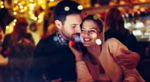 Това е най-романтичният ден на месец декември, ето какво ще донесе на всяка зодия