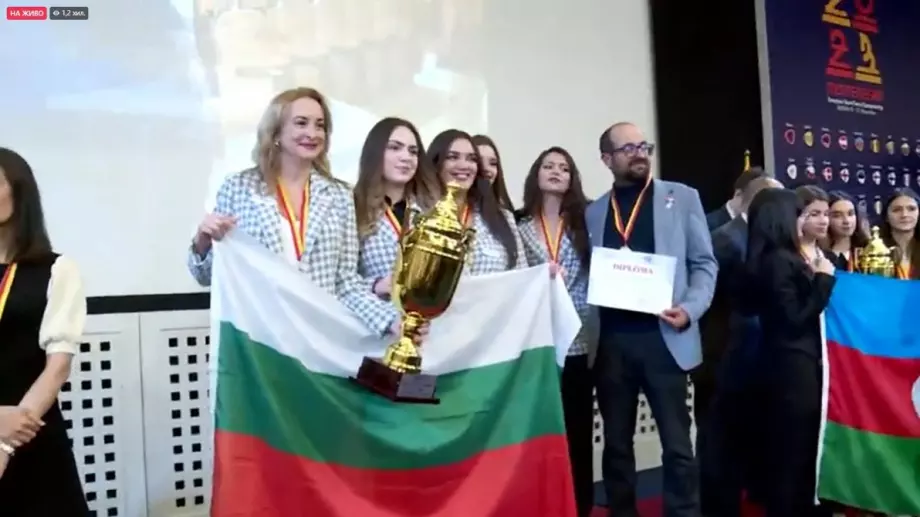 "Има пари, но няма кой да ги вземе": Спортният министър обяви премиите на шахматистките