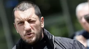 {{ otherArticle[0].article.title }}