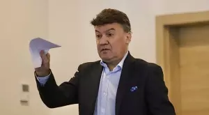 Промяна в плана: УЕФА ще заседава на своя конгрес в Париж без Борислав Михайлов