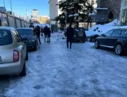 София след снега: Стотици непочистени дървета, заледени и опасни улици, липса на ток (СНИМКИ)*