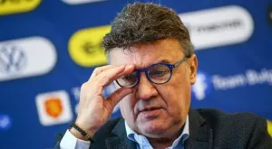 "Всичко е възможно да се случи" - ще има тайно гласуване за оставката на Борислав Михайлов