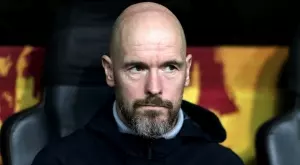 На Острова скастриха Ерик тен Хаг, защото е пуснал Санчо да си тръгне от Манчестър Юнайтед