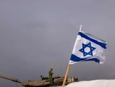 Израел затваря въздушното си пространство заради иранската атака