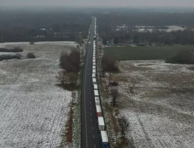 Комбиниран протест: Фермери и превозвачи от Румъния разшириха блокадата по украинската граница