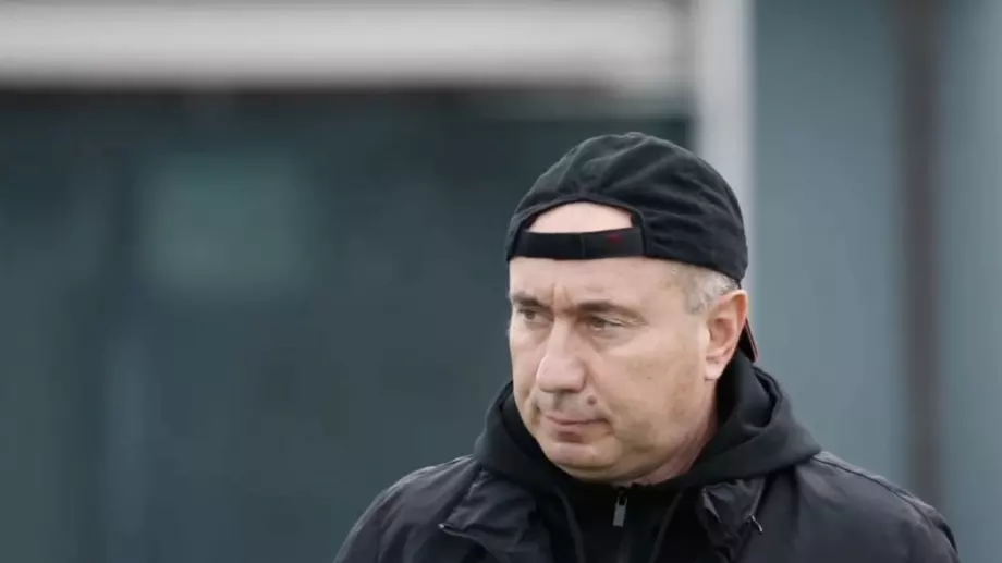 Левски громи, Станимир Стоилов "копира": Гьозтепе избухна за бой като гост