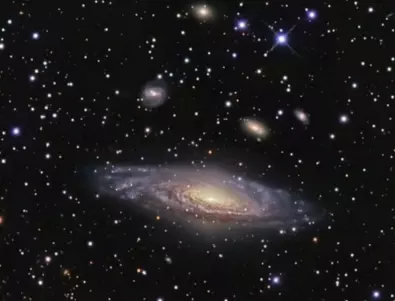 Защо околностите на Млечния път се разширяват по-бързо от останалата Вселена?