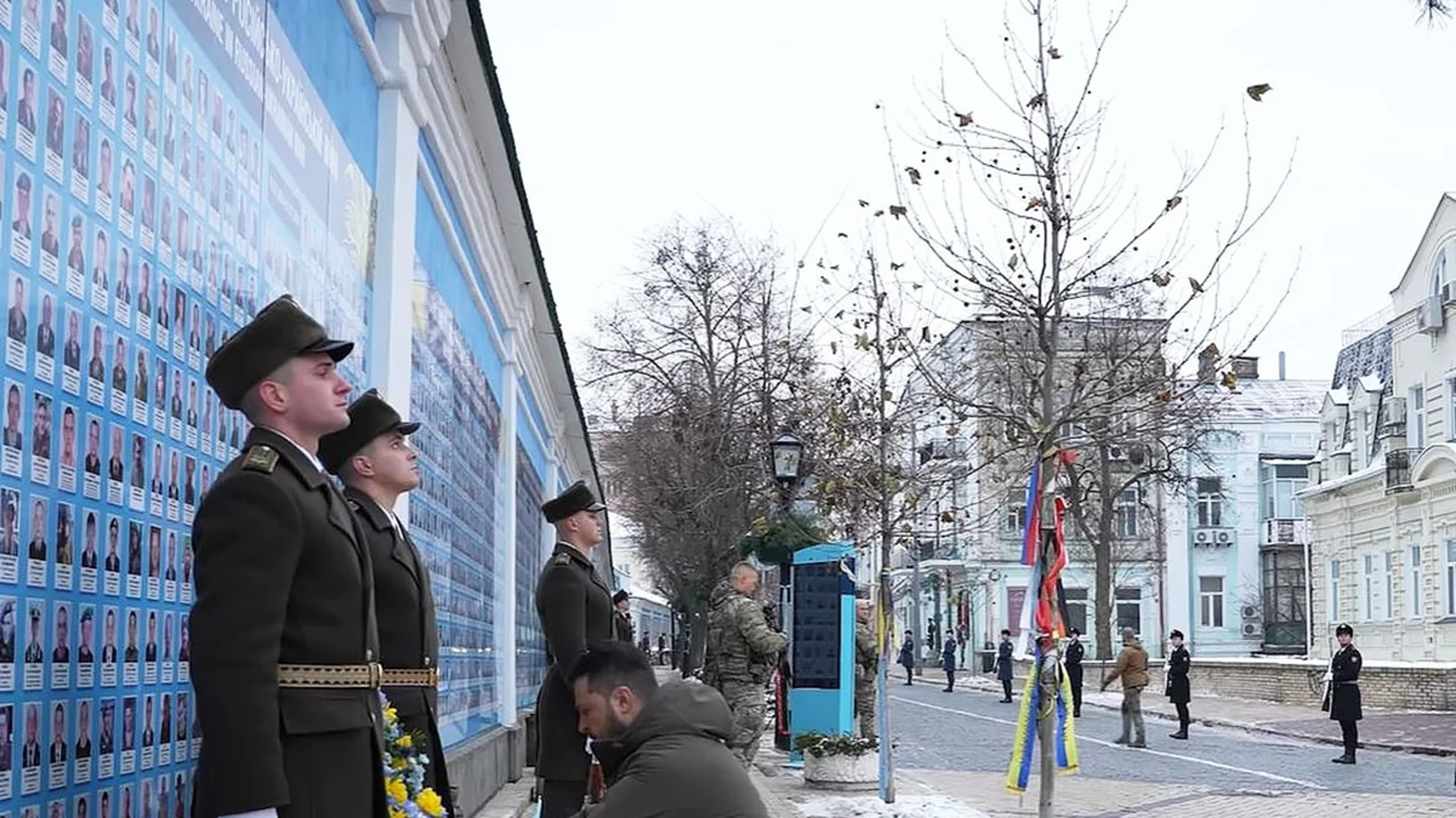 Зеленски: При послушните днес ще дойде св. Николай, а при непослушните - ВСУ