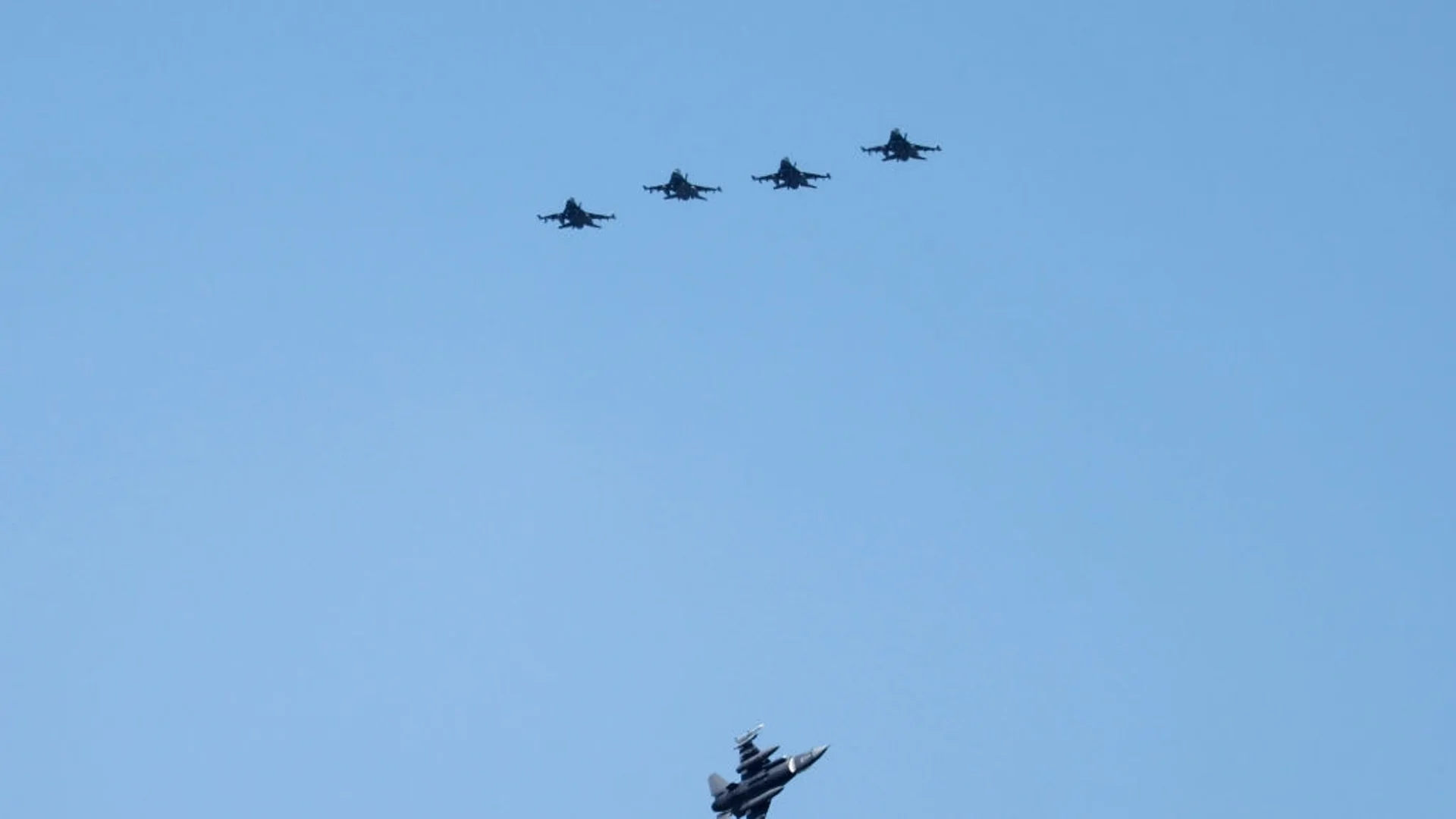 Голямо обещание за норвежките F-16 за Украйна. Украински удари в Крим и Бердянск, Русия обстреля Полтава (ВИДЕО)