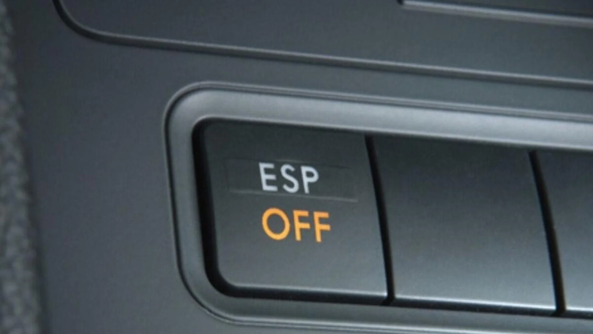 Деактивирането на ESP помага при шофиране по заледен път