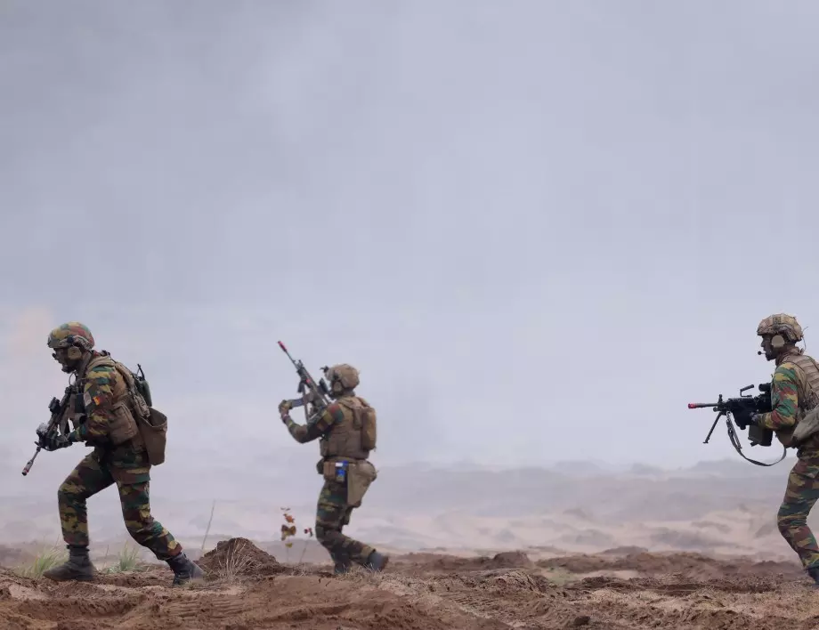 Страшен сценарий: Главнокомандващият белгийската армия не изключва война с Русия 