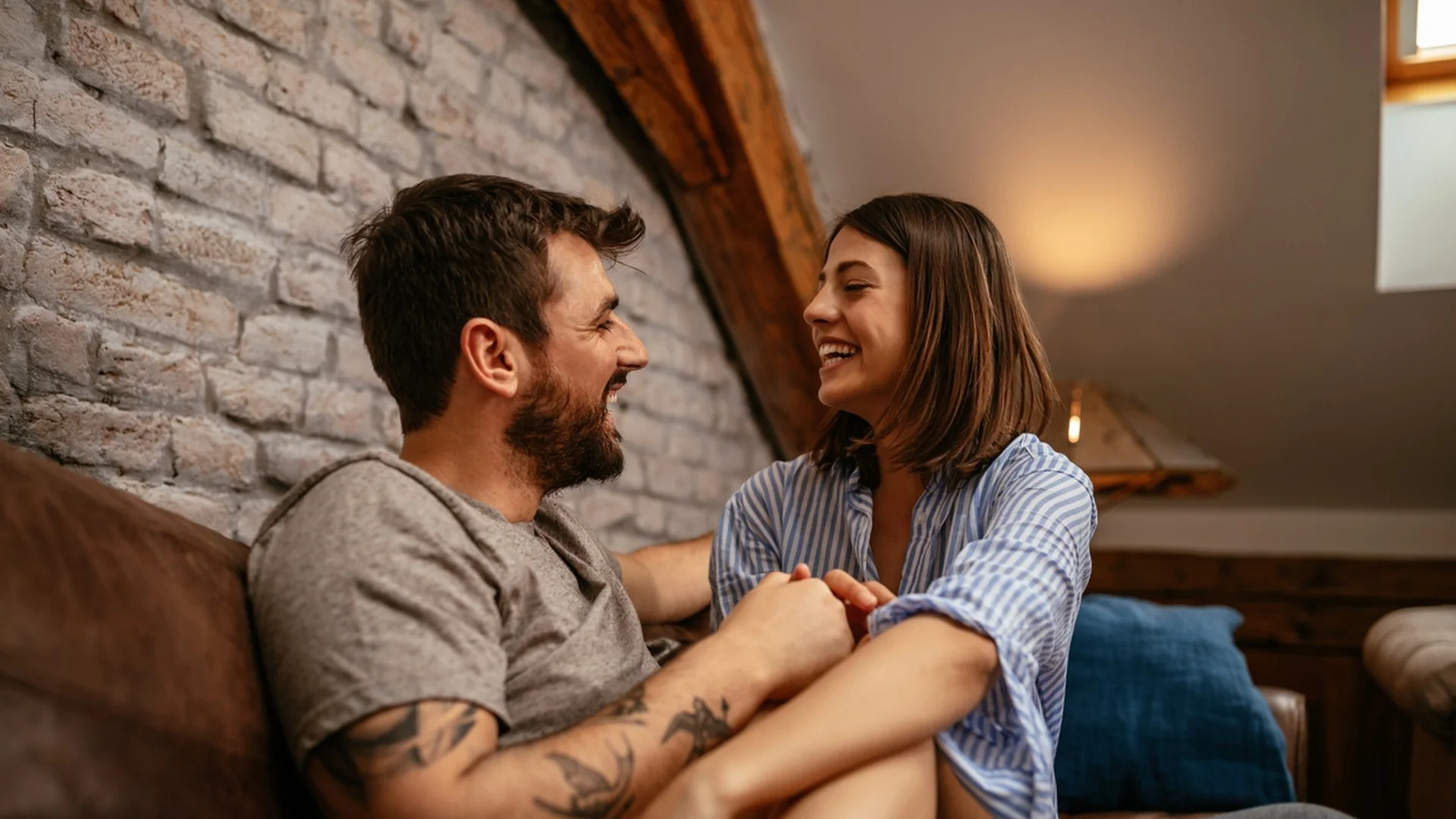 Дневен любовен хороскоп за 12 февруари 2024